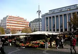 Hötorget met concertgebouw in 2007