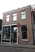 Voorm. smederij, nu proeflokaal/café 'Black Smith'