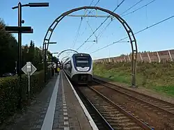 SLT halteert op het station