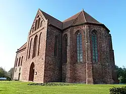 Achterzijde van de kerk