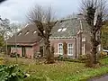 Vervenersboerderij Voorm. vervenersboerderij in ambachtelijk-traditionele bouwtrant