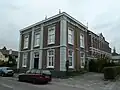 Voormalige onderwijzerswoning en voormalig schoolgebouw