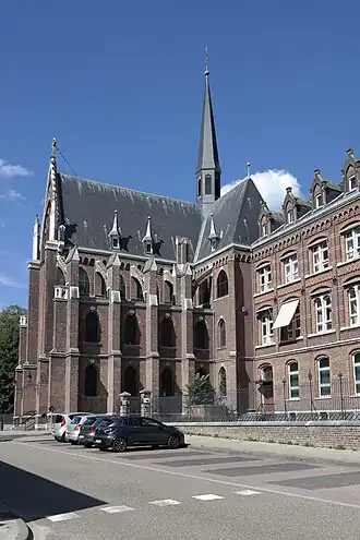 Voorzijde van het museum in 2025