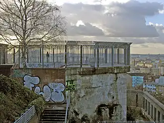 alt=Vroegere Flakturm met bunker
in het Volkspark Humboldthain