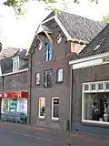 Winkel, woonhuis, pakhuis