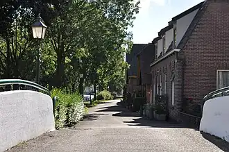 Zicht op de IJsselkade vanaf het IJsselplein