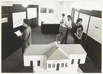 Interieur van het Architectuur Bouwhistorisch Centrum in 1989