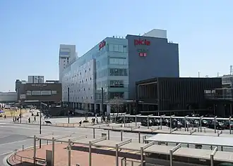 De noordingang van het station