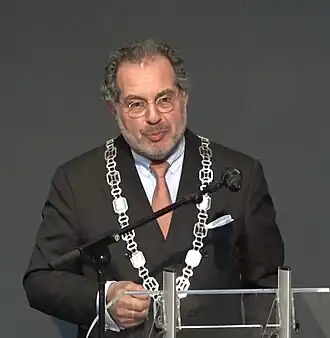 alt=Nawijn als burgemeester van Hollands Kroon in 2019
