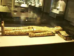 Een jaden begrafeniskostuum