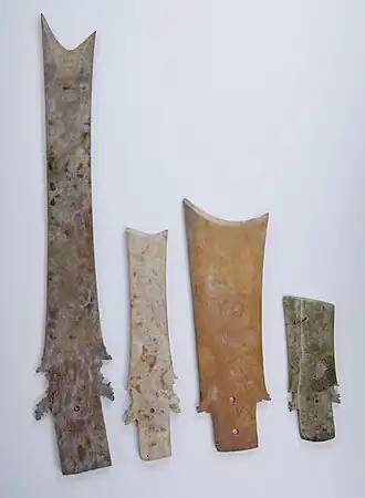 Nefriet-scepter van de Phùng Nguyêncultuur in Noord-Vietnam; rond 1300 v.Chr.