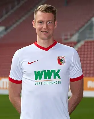 Callsen-Bracker in 2016 als speler van FC Augsburg