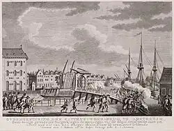 Prent van gevecht bij de Kattenburgerbrug tussen patriotten en Orangisten gezien van de IJ-gracht naar het Kattenburgerplein op 30 mei 1787.