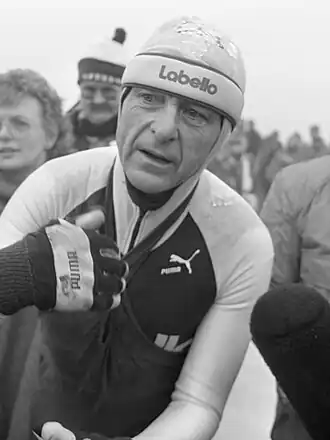 Kruithof na zege Veluwemeertocht in 1987.