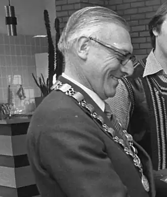 Burgemeester J.A.C. van Burg (1977)