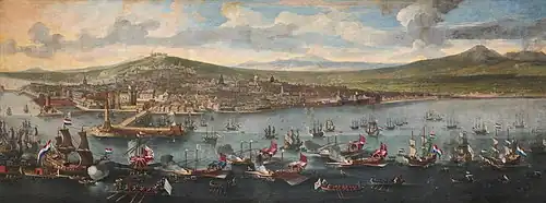 Gezicht op de haven van Napels met schouwing van de vloot van Michiel de Ruyter