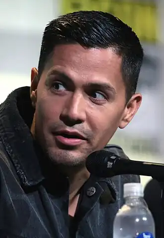 Jay Hernandez in 2016 tijdens de San Diego Comic-Con International