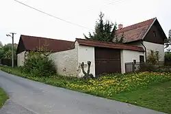 Huis in het dorp (2011)