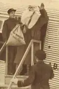Joulupukki komt aan per vliegtuig, 2 december 1936