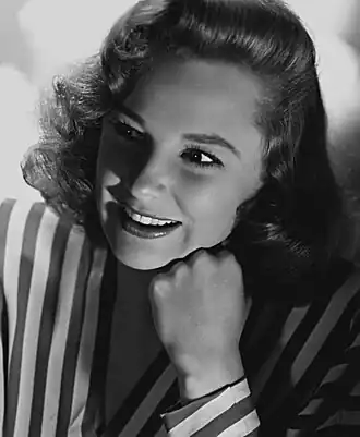 June Allyson(1944), Clarence Bull,publiciteitsfoto voor de film Music for Millions