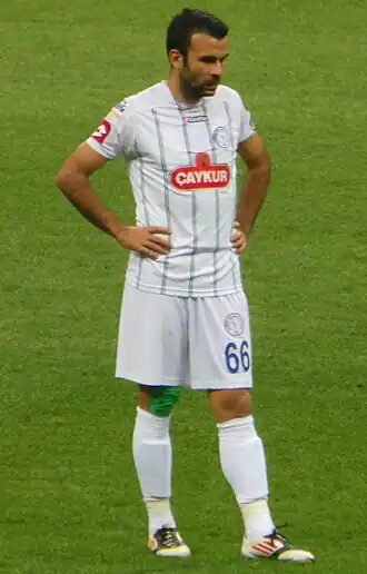 Karakaş in het shirt van Çaykur Rizespor.