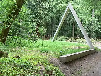 La plate-bande (1988) in beeldenpark van het Kröller-Müller Museum