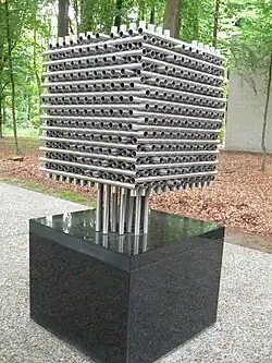 Kubische constructie (1968), Kröller-Müller Museum.