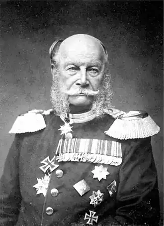 Wilhelm I in generaalsuniform op een foto uit 1884