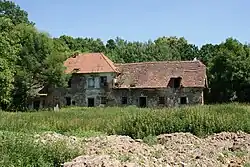 Vervallen boerderij (2010)