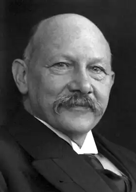 Kamerlingh Onnes in 1913