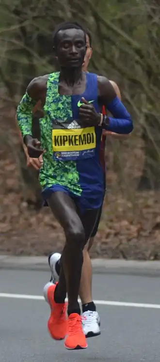 Kipkemoi tijdens de Marathon van Boston 2019