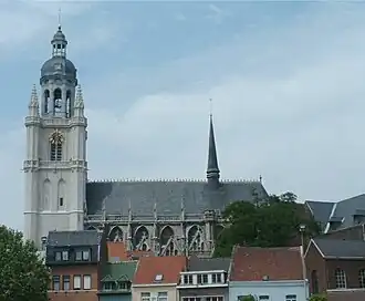 Sint-Martinusbasiliek Halle (bouw 1341-1467, inwijding 1410)