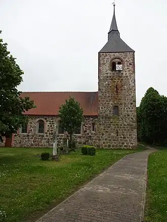 Dorpskerk te Kremkau