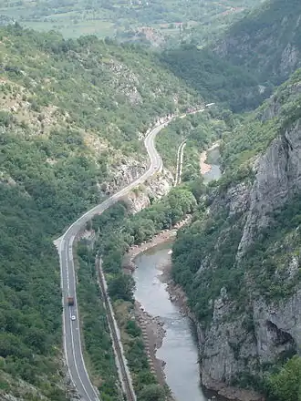 Kloof met de Nišava rivier