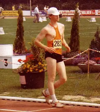 Koos Keijzer op het NK 20 km snelwandelen, Sittard 10 juli 1977