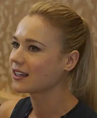 Kristen Hager opSan Diego Comic-Con International in 2013