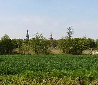 Zicht op het centrum met daartussen het oude kroonwerk