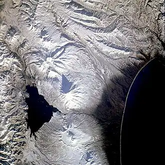 Kronotskaja Sopka vanuit de ruimte (1985)