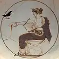 Apollo brengt een plengoffer, links zit een raaf (Apollokylix), 480-460 v.Chr., Delphi