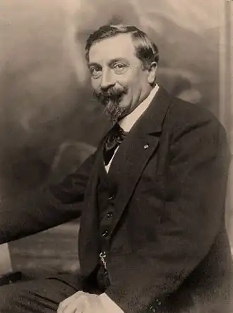 Léon Printemps in 1924