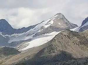 La Tresenta vanuit het westen