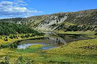 Laguna Larga de Neila op een hoogte van 1890 m.