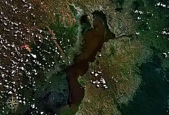 Satellietfoto van het Alaotrameer