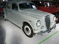 Aurelia B10 Berlina