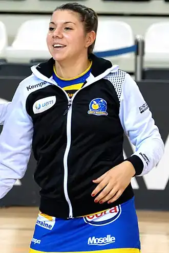 Laura Flippes (2016)