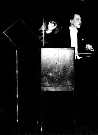 Léon Theremin (~1924)