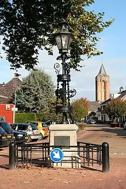 gedenkteken voor burgemeester Verburgh in Lienden