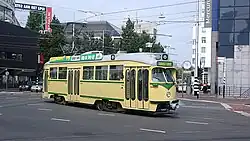 PCC 1193 in dienst als Tourist Tram op de Schedeldoekshaven; 2016.