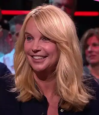 Linda de Mol in 2018 bij DWDD