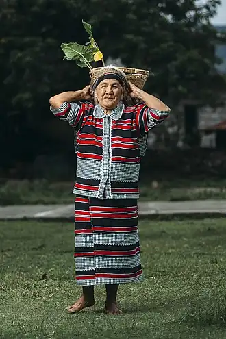 Ibaloi-vrouw in traditionele kleding